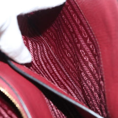 Prada Vitello