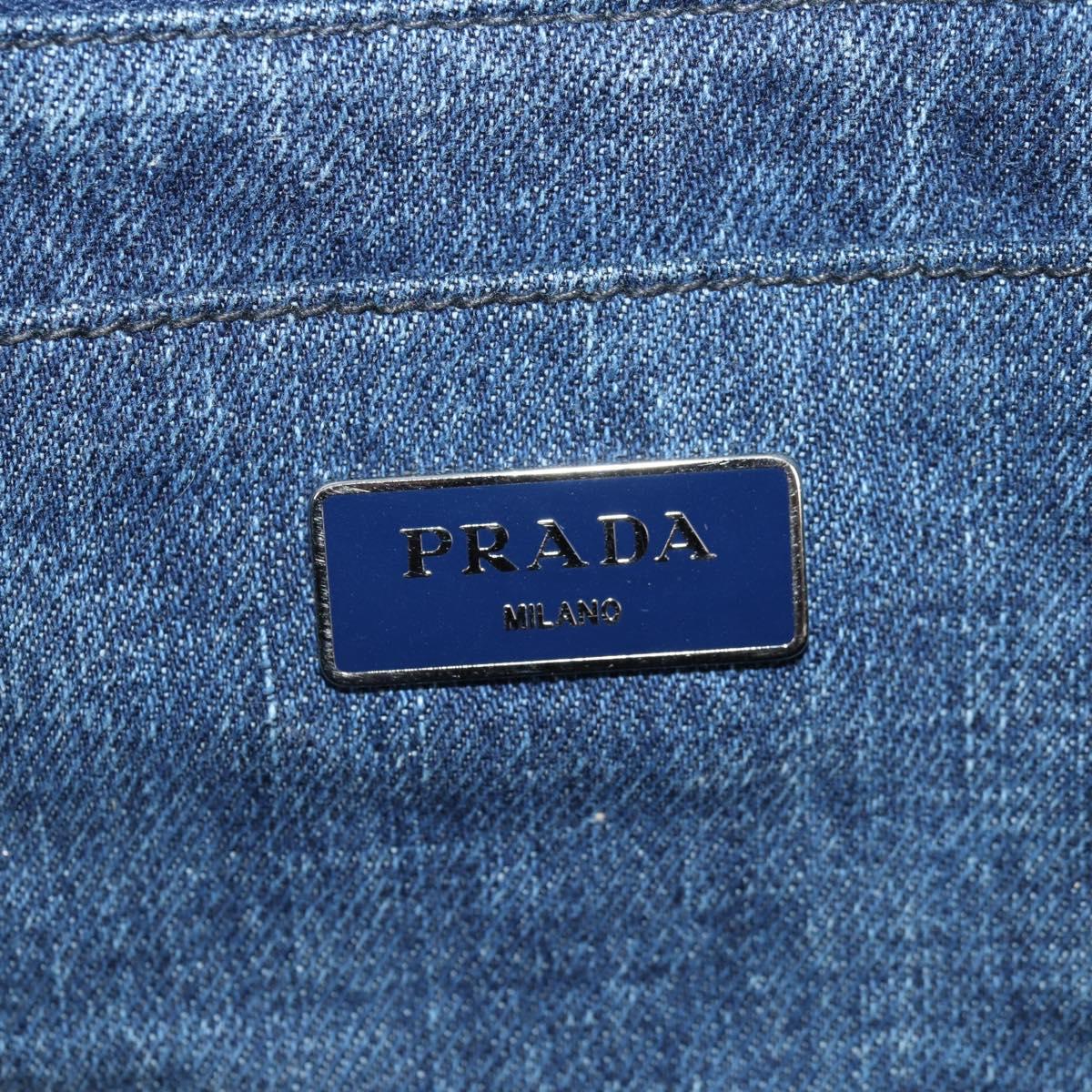 Prada Canapa