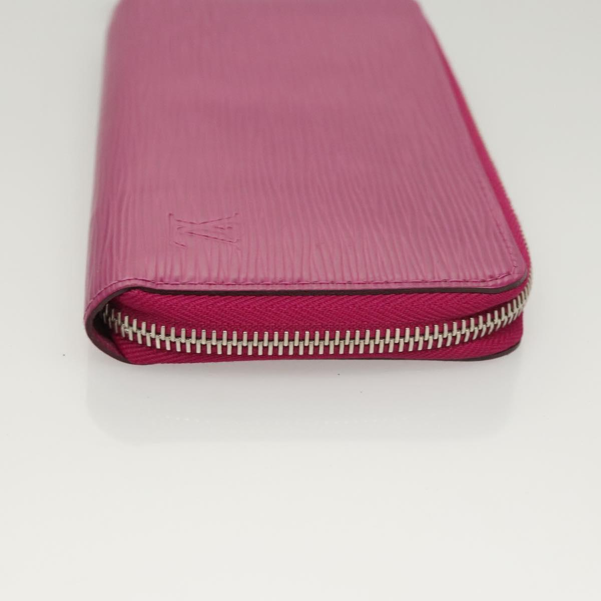Louis Vuitton Zippy wallet