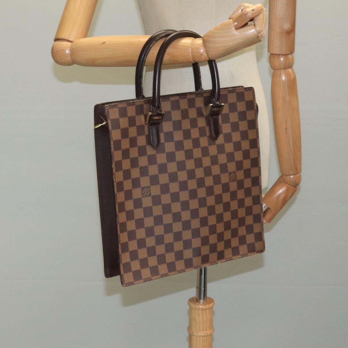 Louis Vuitton Venice