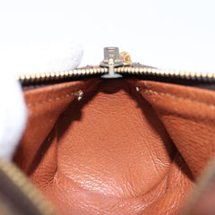 Louis Vuitton Mini baby papillon