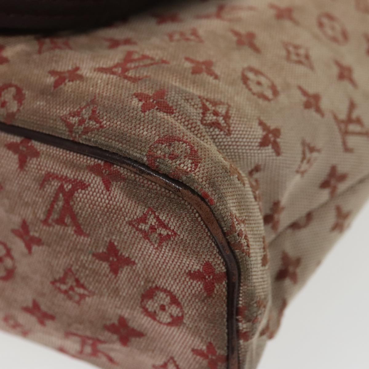 Louis Vuitton Lucile