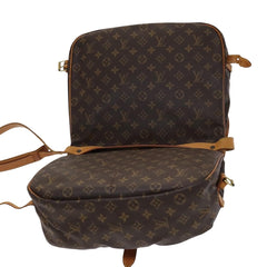 Louis Vuitton Saumur 35