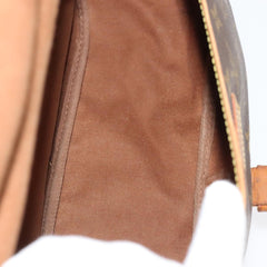 Louis Vuitton Saumur 35