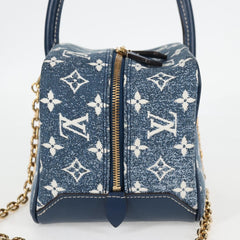 Louis Vuitton Square bag