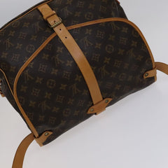 Louis Vuitton Saumur 35