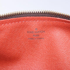 Louis Vuitton Papillon 26
