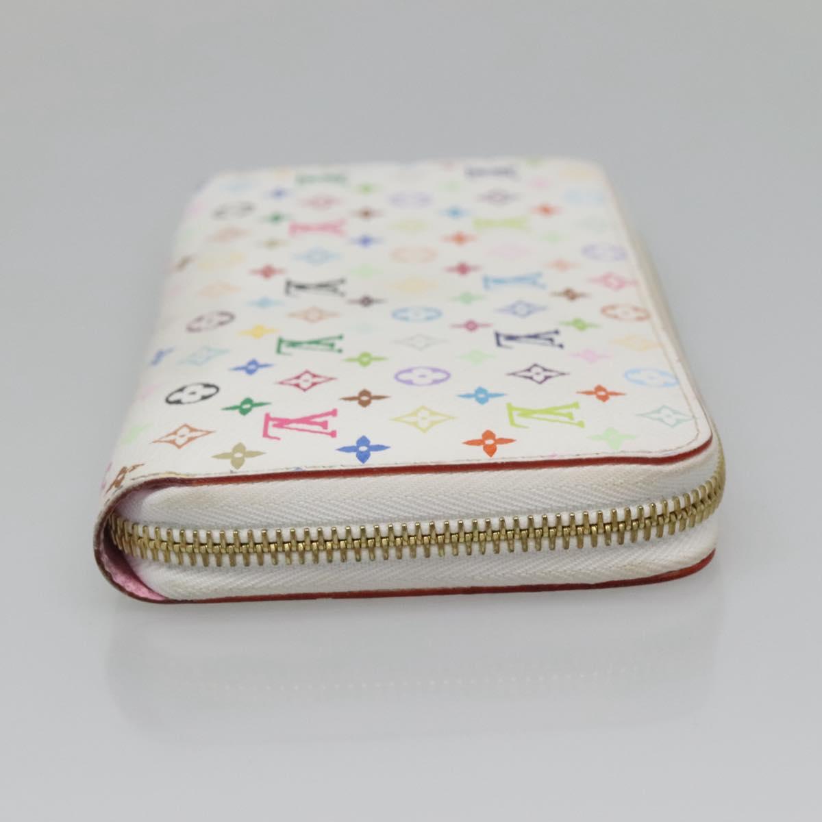 Louis Vuitton Zippy wallet