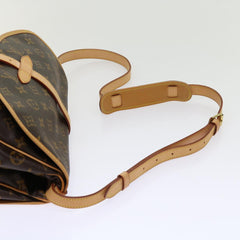 Louis Vuitton Saumur