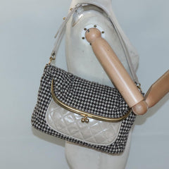 Chanel -
