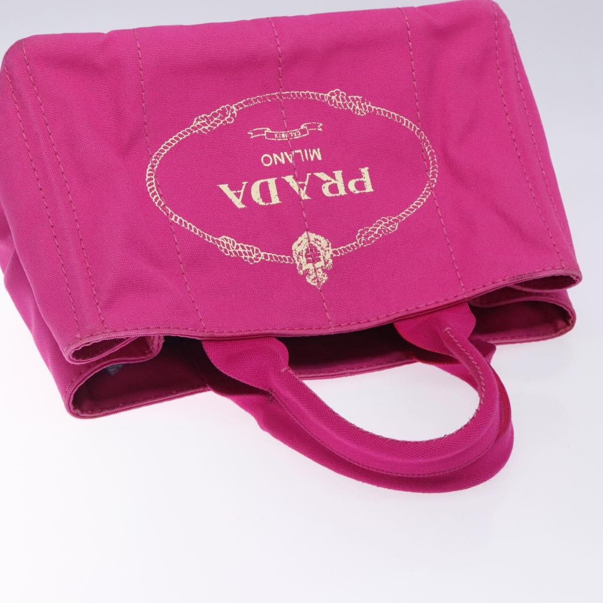 Prada Canapa