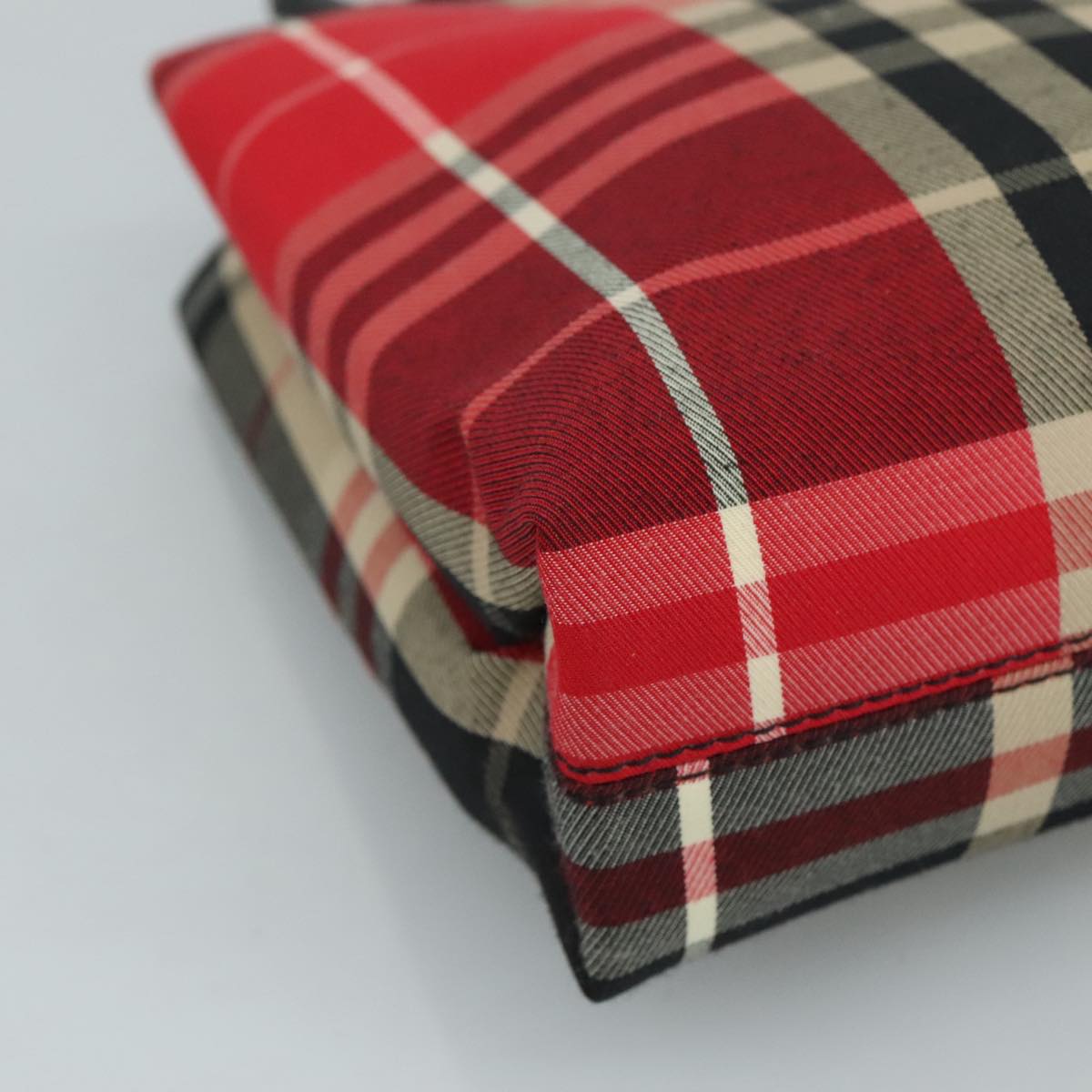 Burberry Nova Check