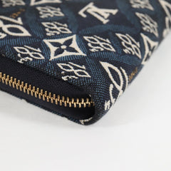 Louis Vuitton Zippy wallet