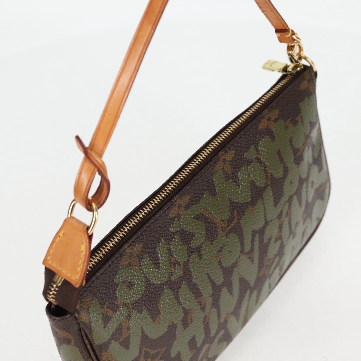 Louis Vuitton Pochette Accessoire
