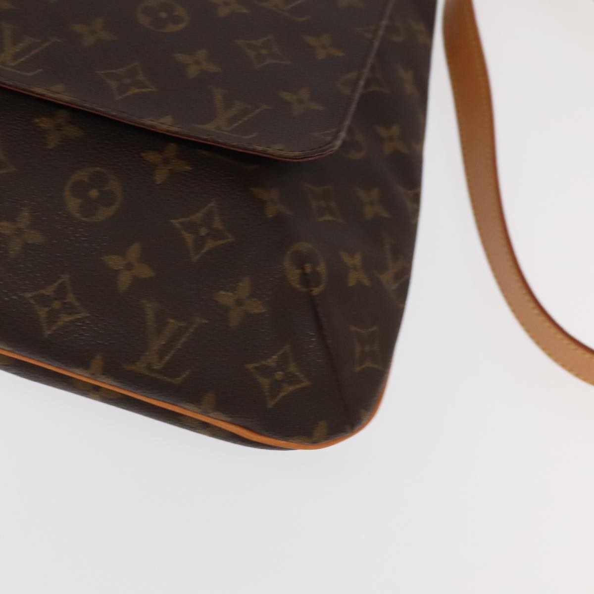 Louis Vuitton Musette