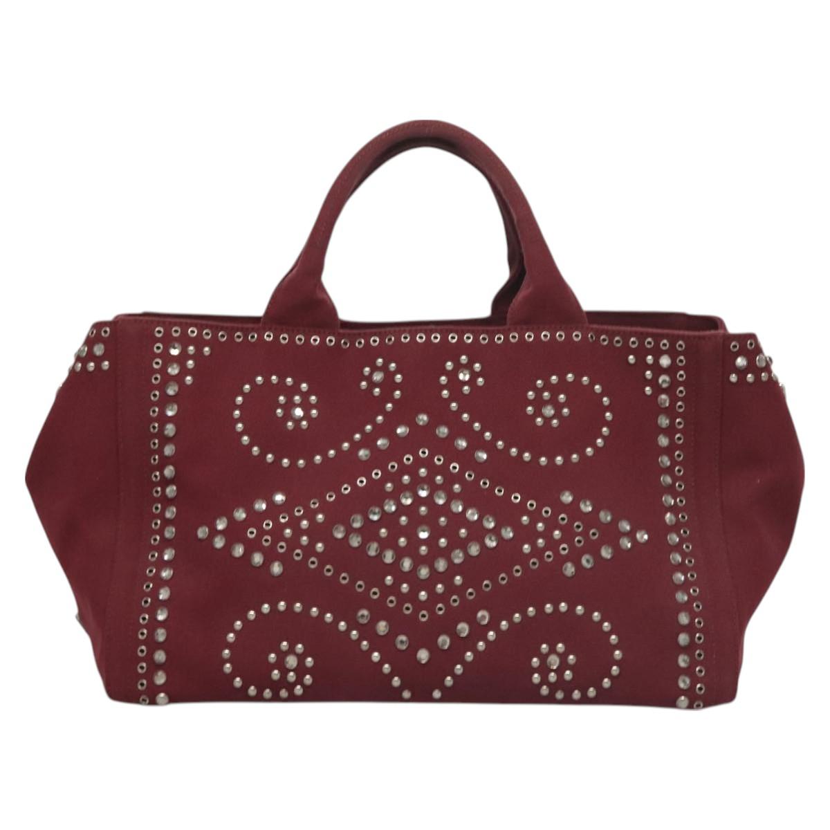 Prada Canapa