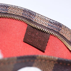 Louis Vuitton Trousse makeup