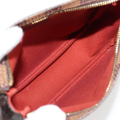 Louis Vuitton Trousse makeup