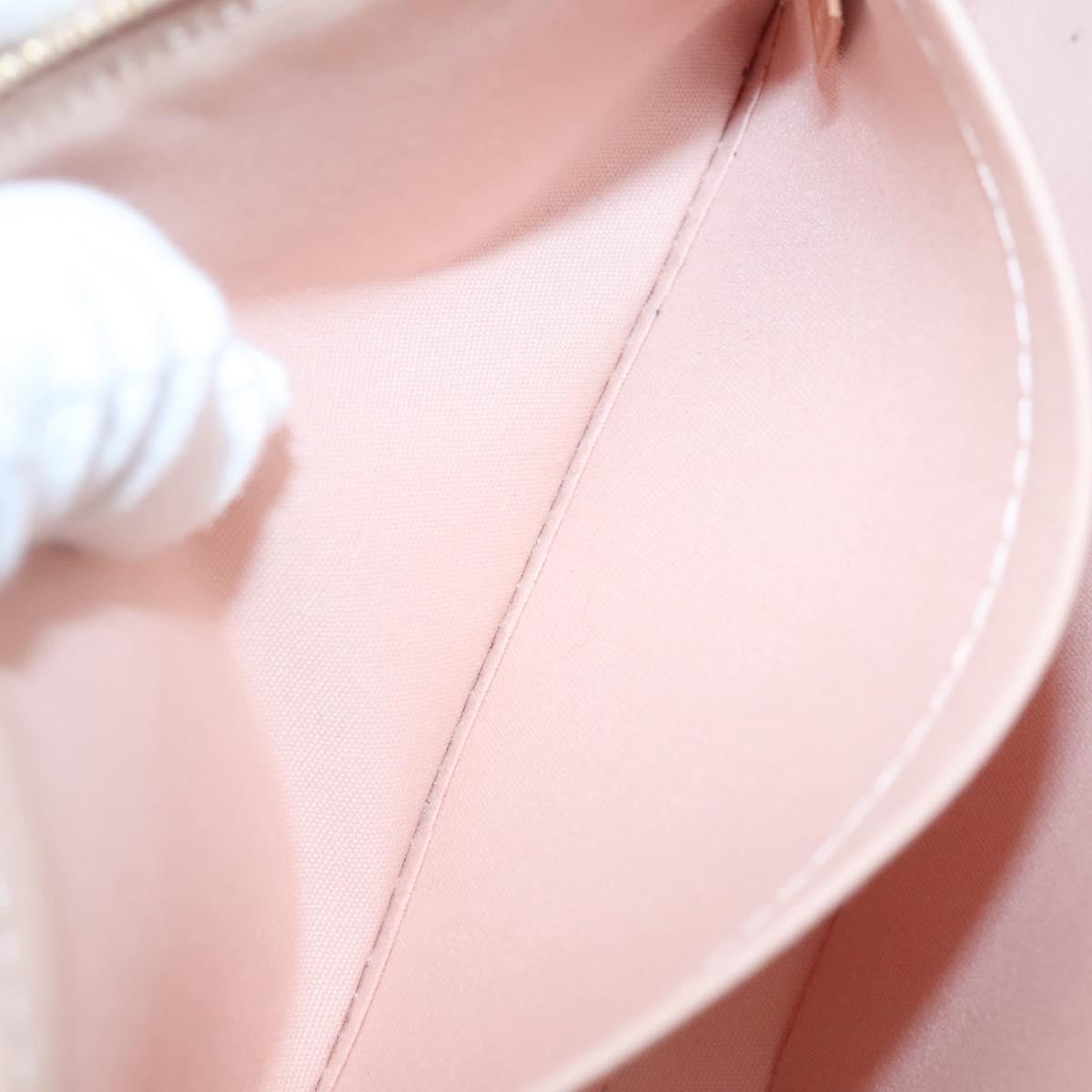 Louis Vuitton Pochette Accessoire