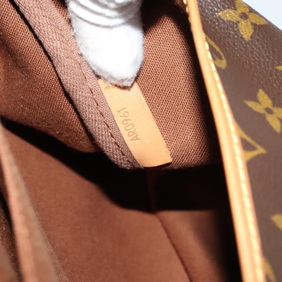 Louis Vuitton Saumur 35