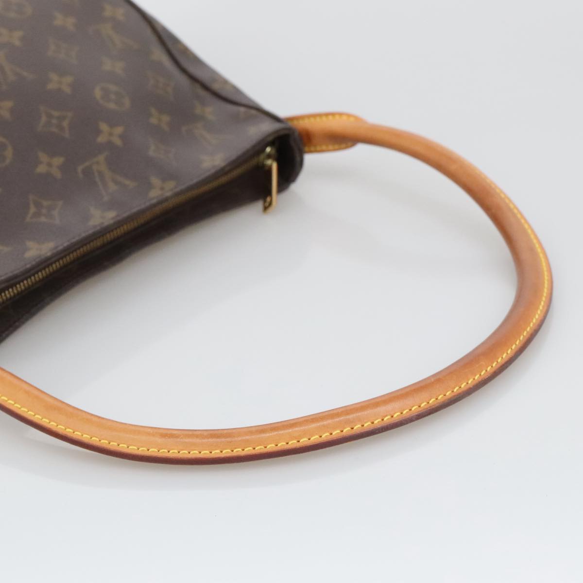 Louis Vuitton Looping MM