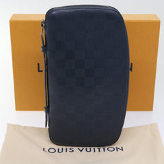 Louis Vuitton Atholl