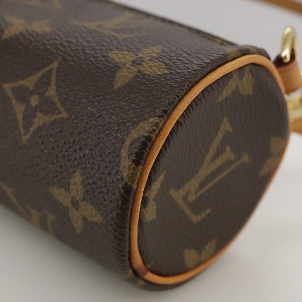 Louis Vuitton Mini baby papillon