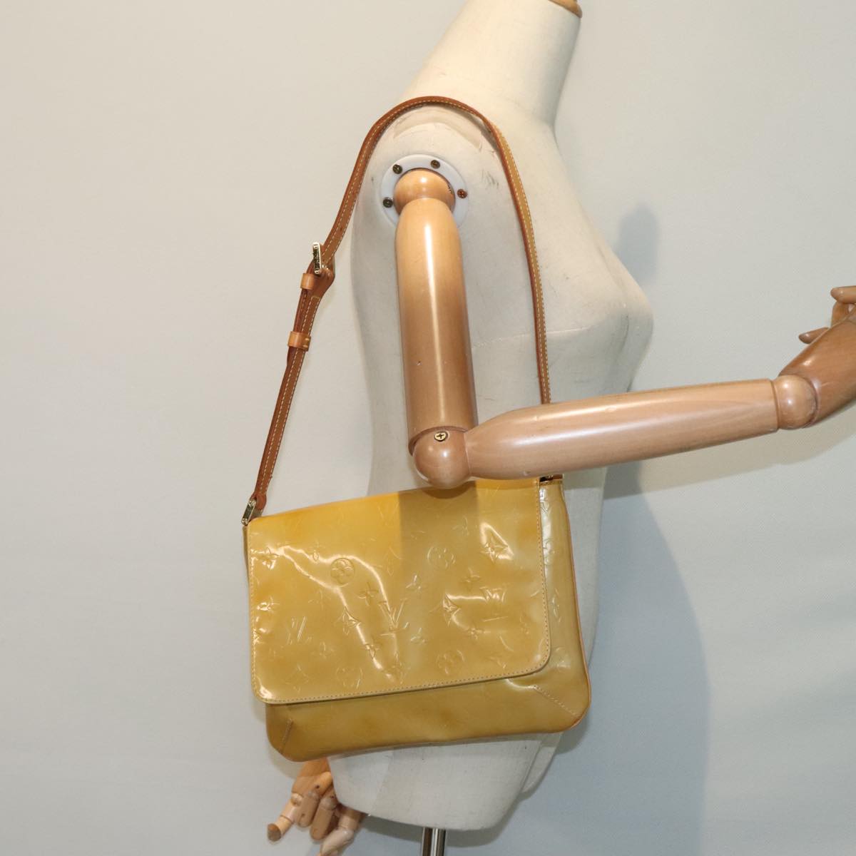 Louis Vuitton Thompson Street