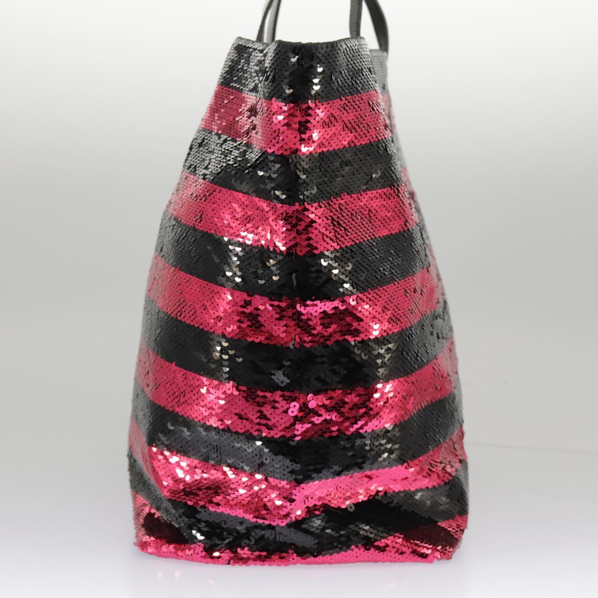 Prada Pionnière