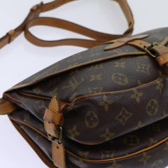 Louis Vuitton Saumur