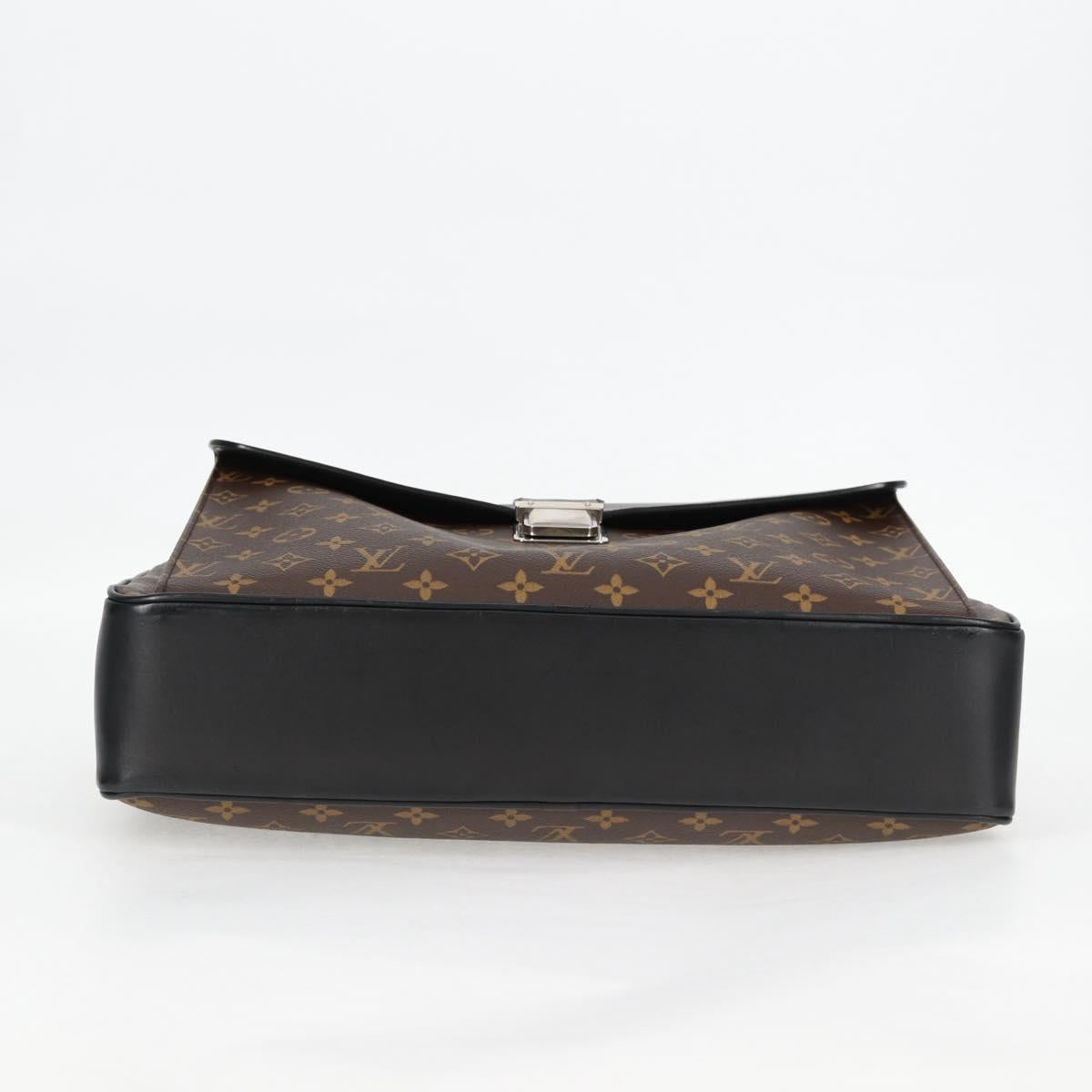 Louis Vuitton Macassar