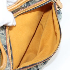 Louis Vuitton Pleaty