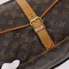 Louis Vuitton Saumur 35