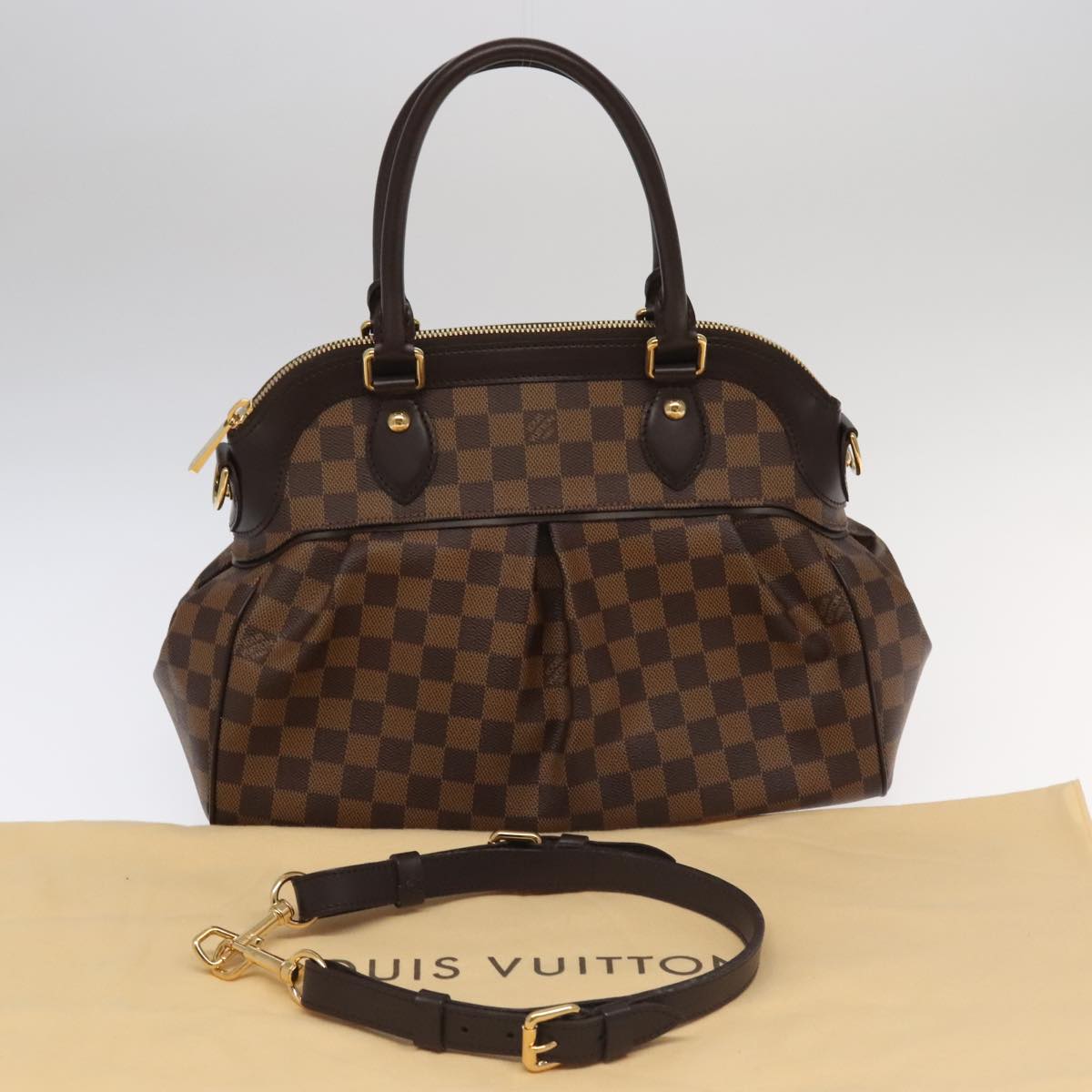 Louis Vuitton Trevi