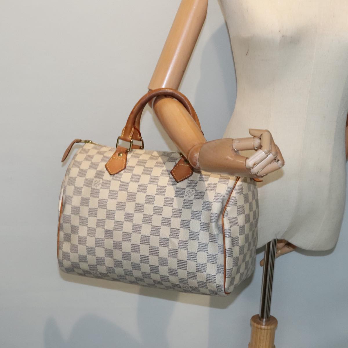 Louis Vuitton Speedy 30