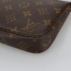 Louis Vuitton Pochette Accessoire