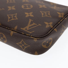 Louis Vuitton Pochette Accessoire