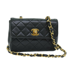 Chanel Mini matelassé