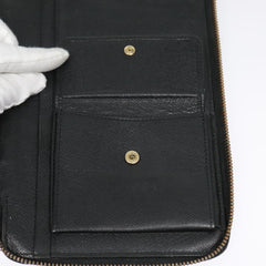 Louis Vuitton Zippy wallet