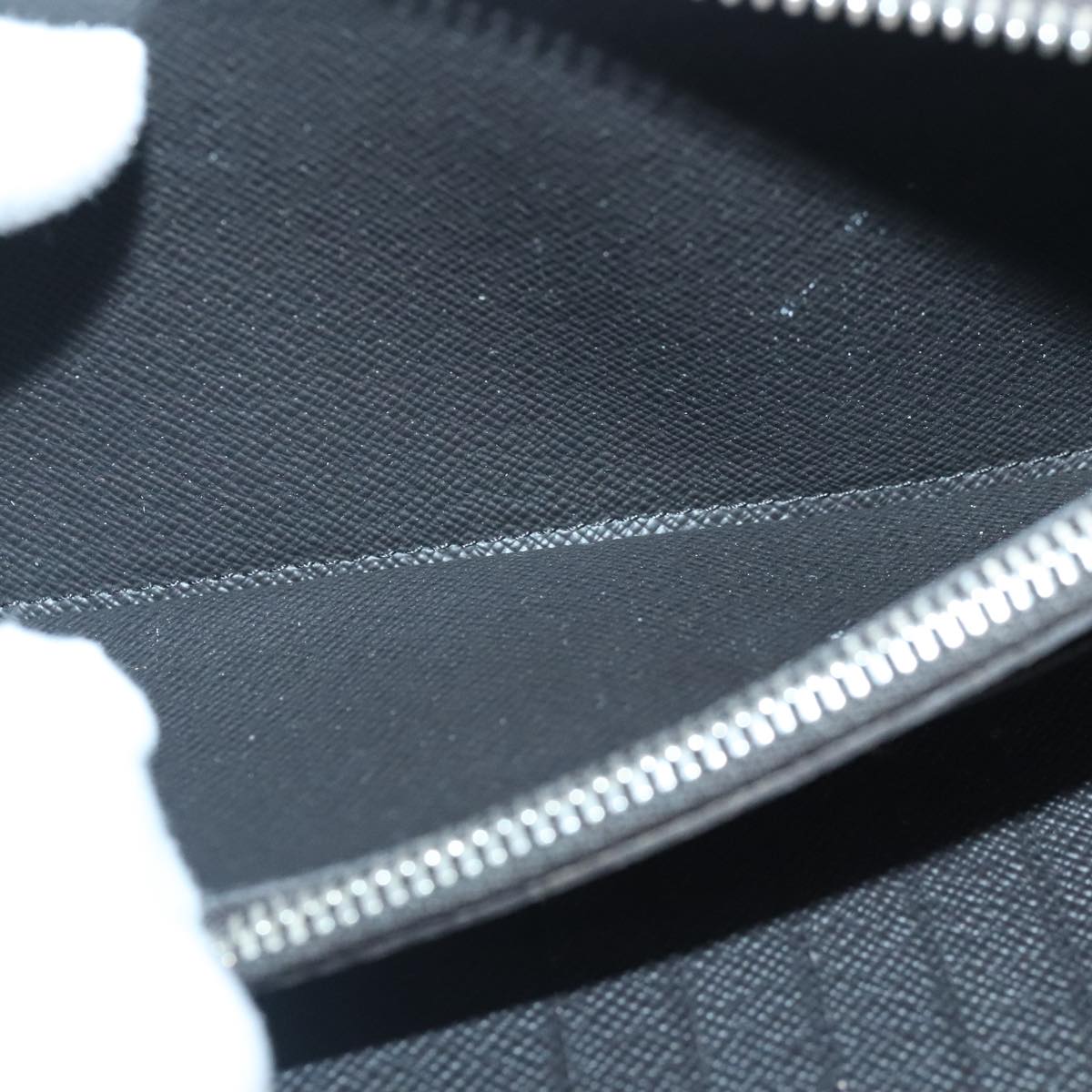 Louis Vuitton Zippy Wallet Vertical