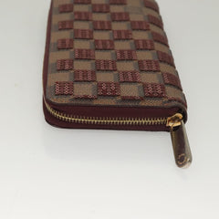 Louis Vuitton Zippy wallet