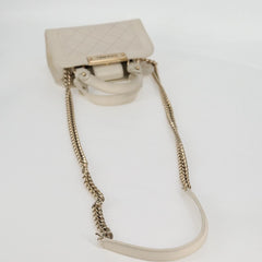 Chanel Shopping