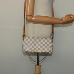 Louis Vuitton Favorite