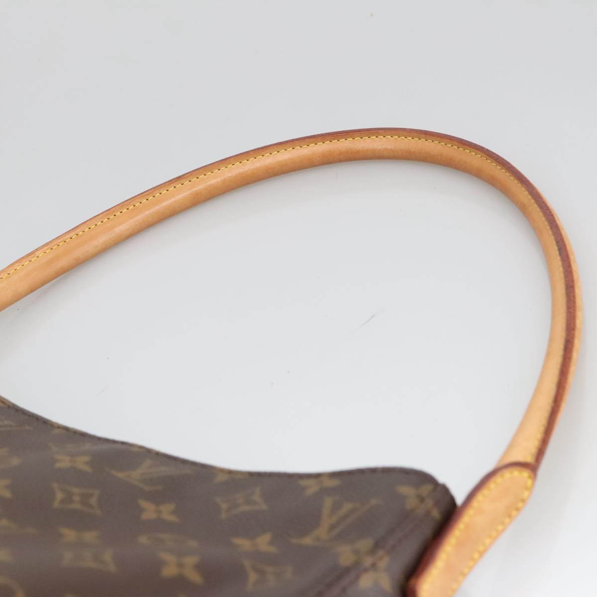 Louis Vuitton Looping