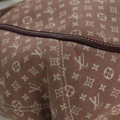 Louis Vuitton Romance