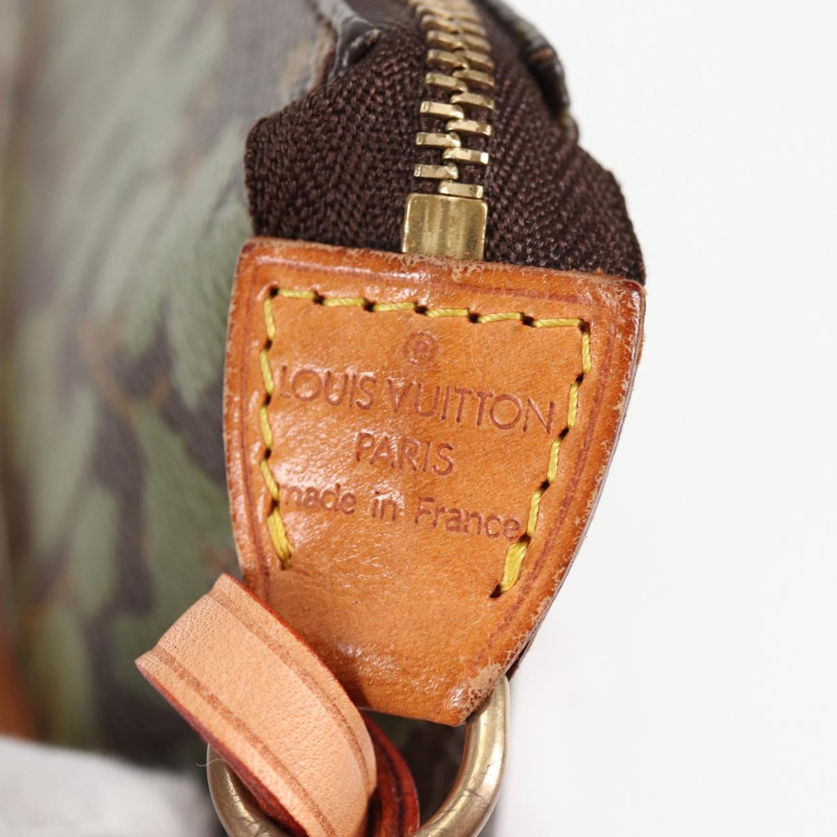 Louis Vuitton Pochette Accessoire