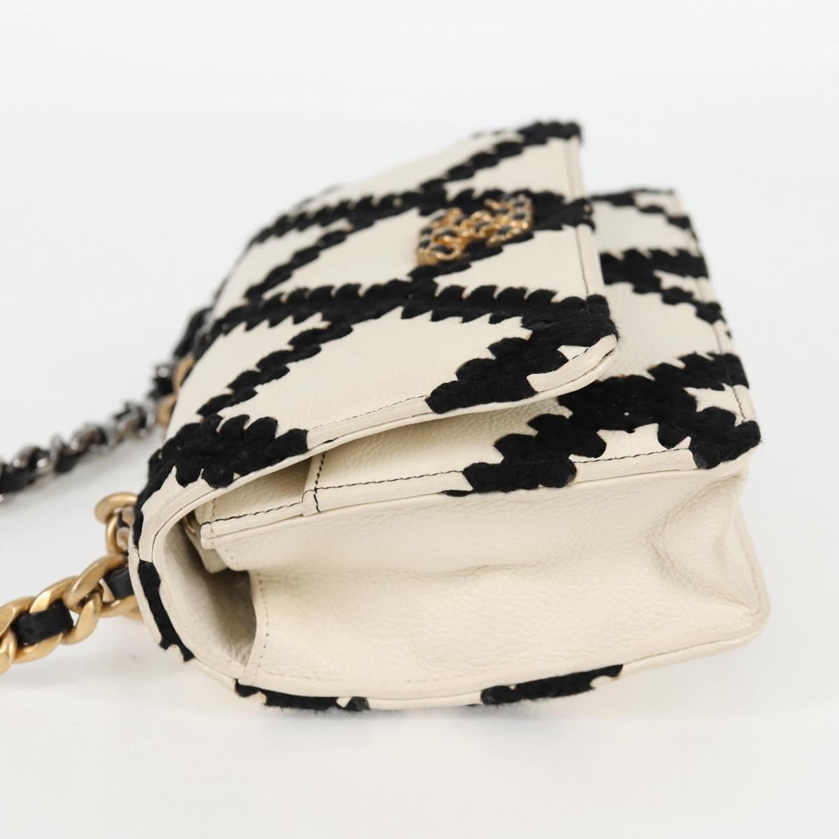 Chanel Chanel 19