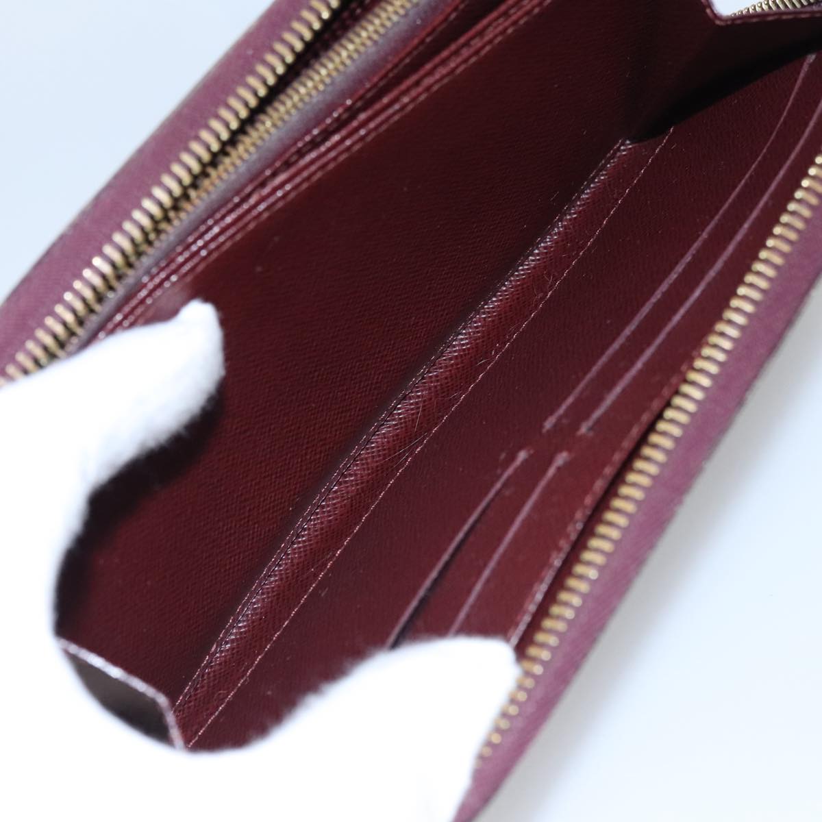Louis Vuitton Zippy wallet