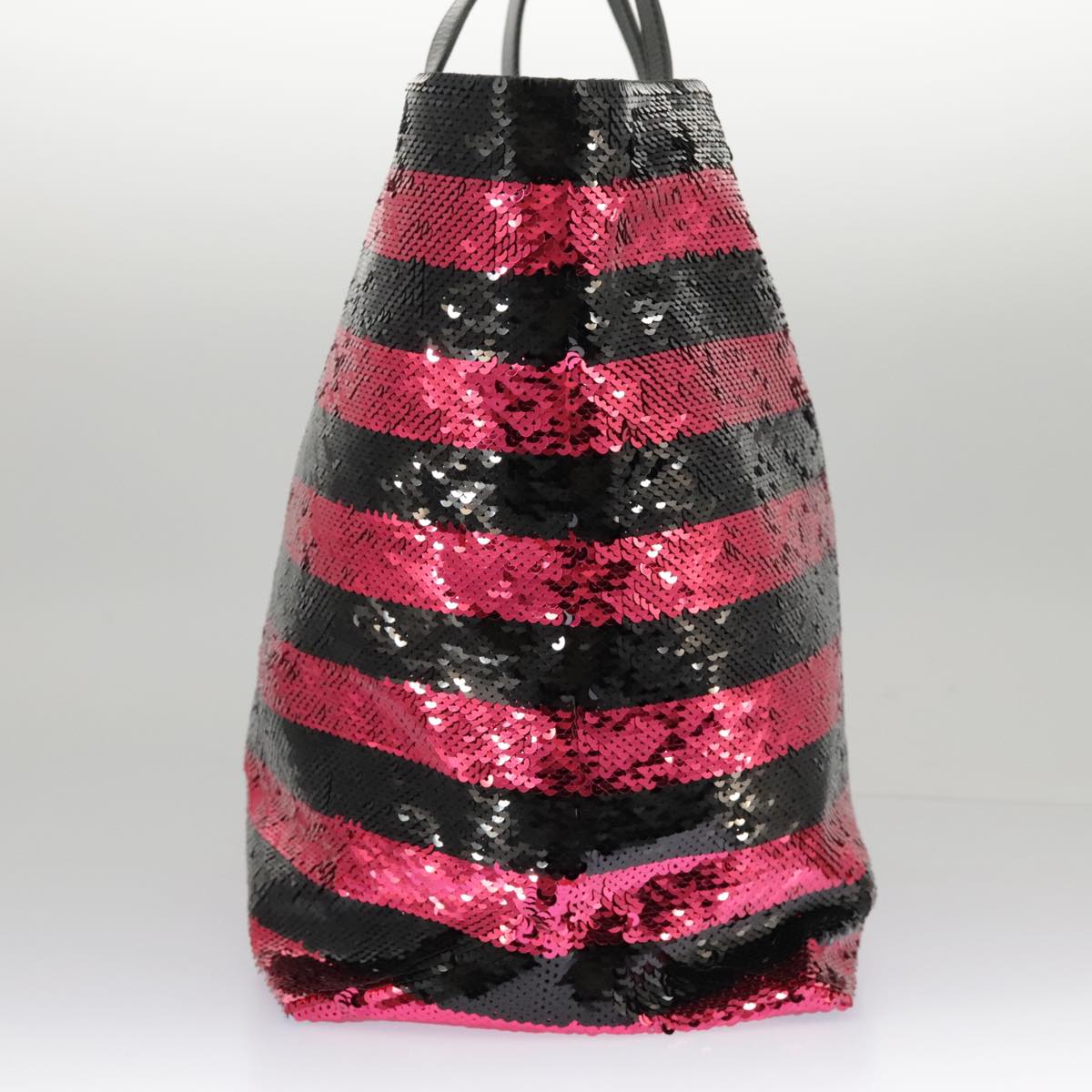Prada Pionnière