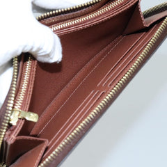 Louis Vuitton Zippy wallet